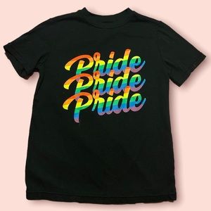 PRIDE 🌈 rainbow shirt - youth size small (6/7)